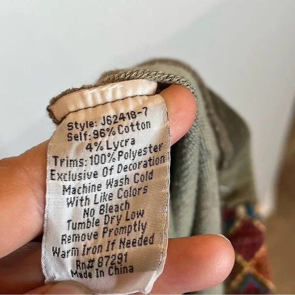 Johnny Was Marjan Camo Embroidered Leggins Size XS - Picture 11 of 12